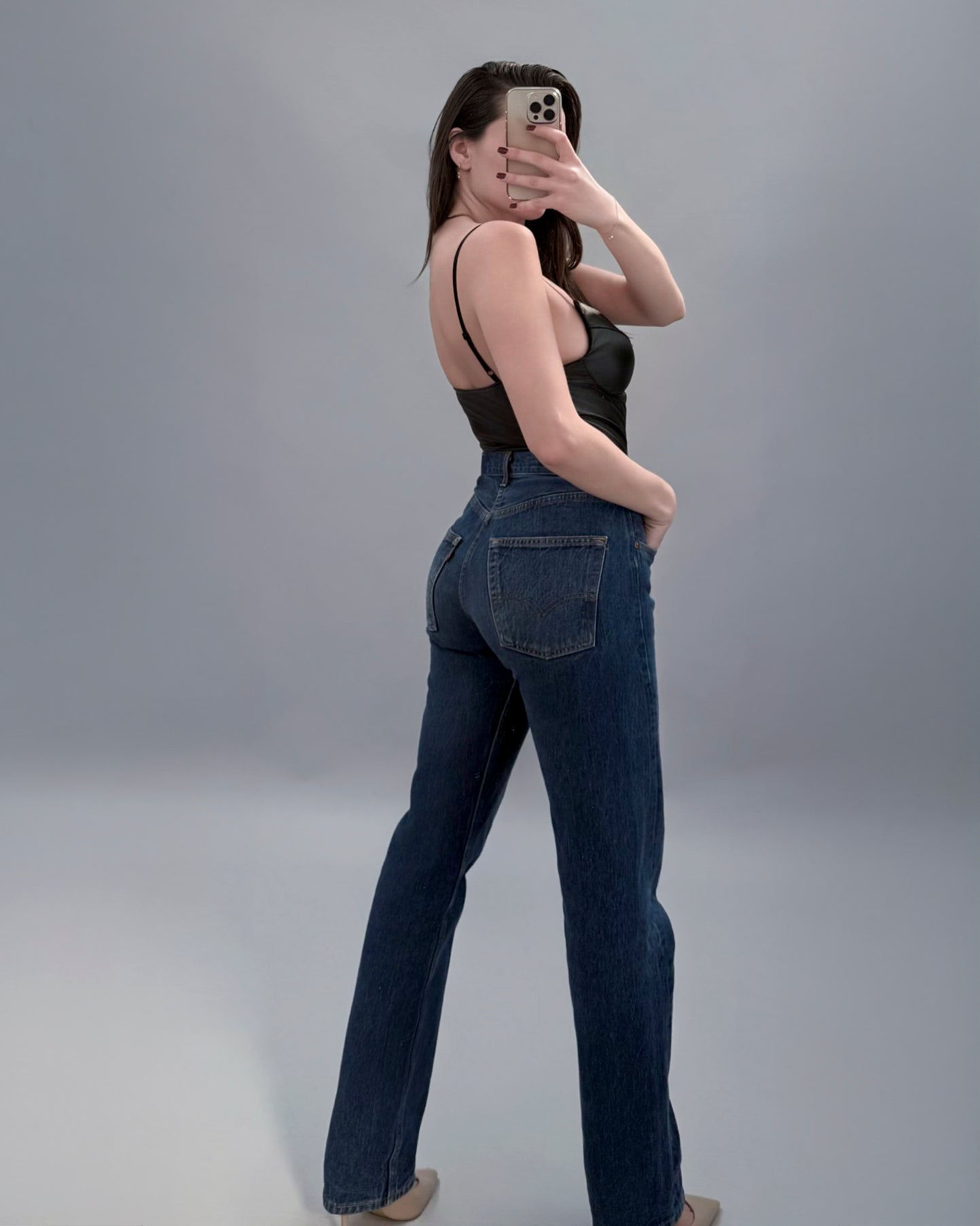 Body Amina