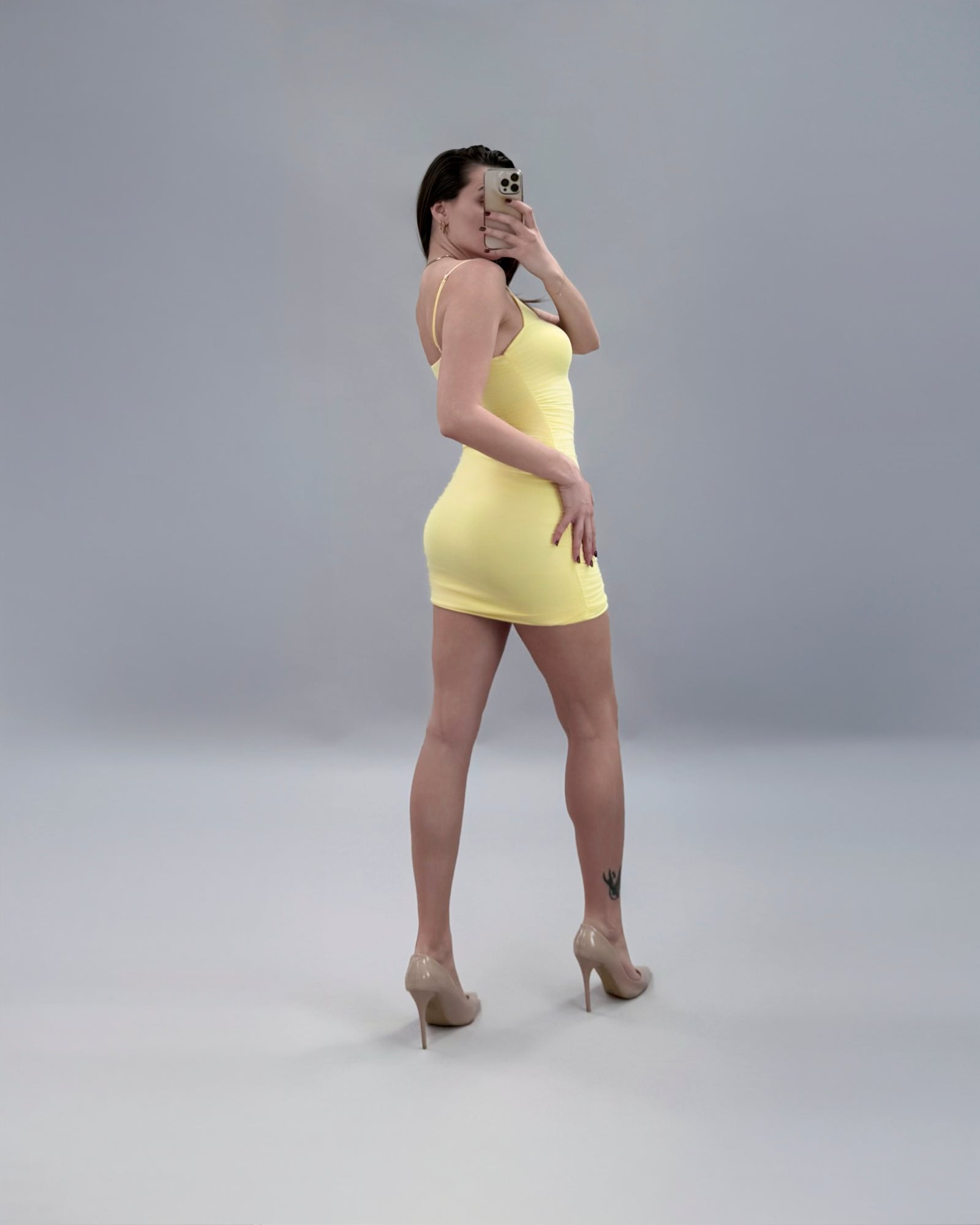 Abito Megan