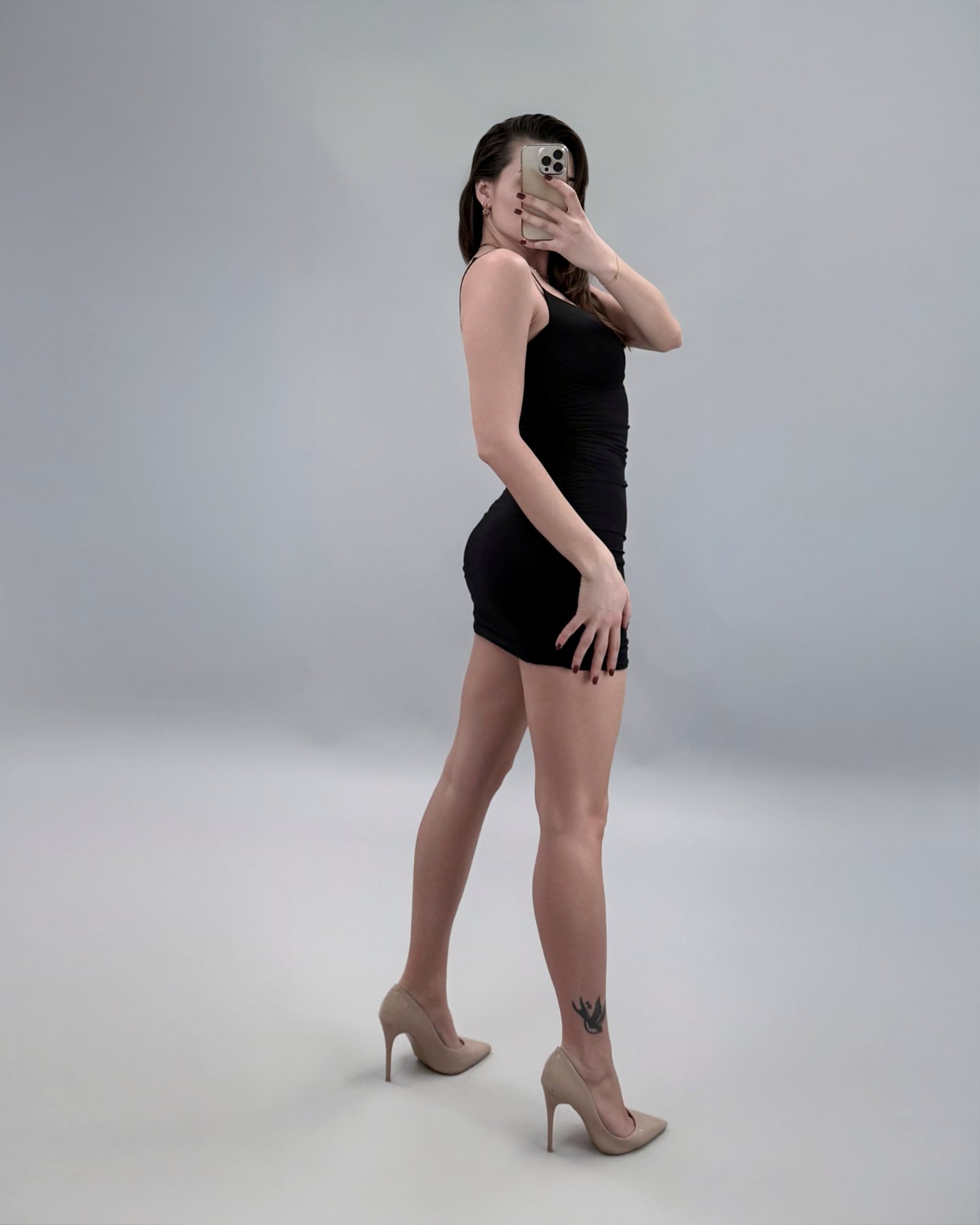 Abito Megan