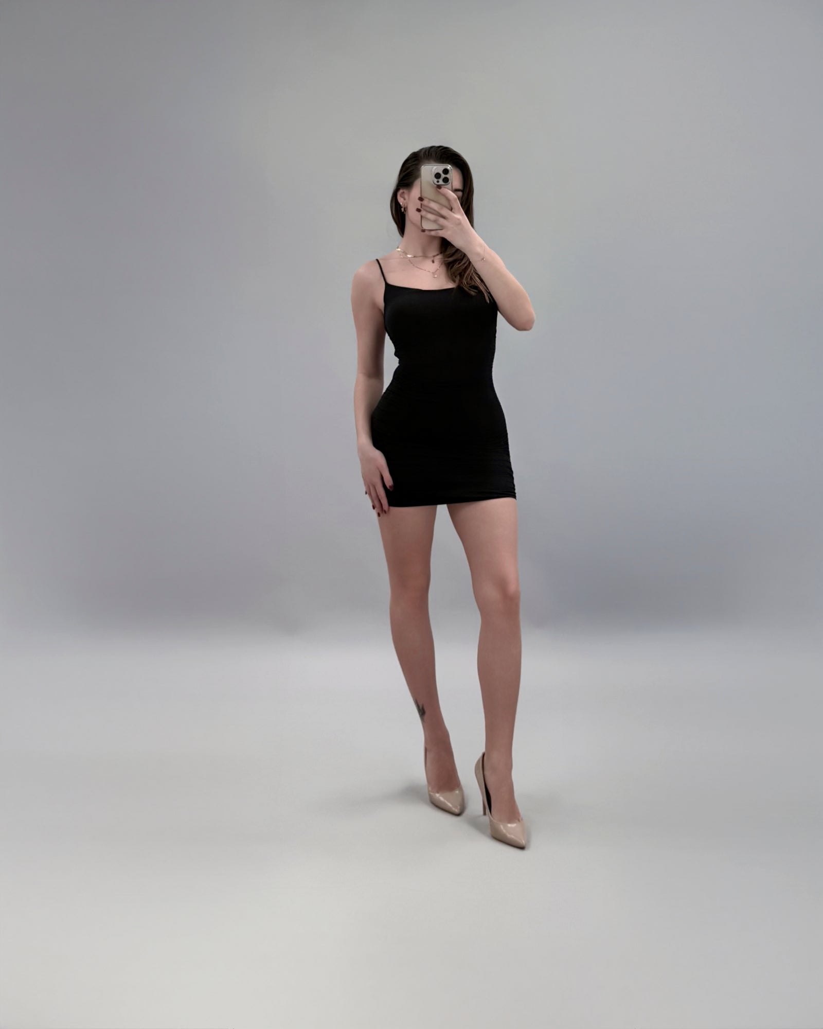 Abito Megan