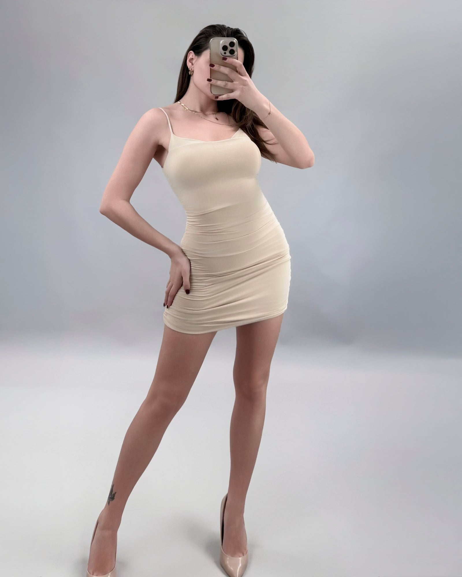 Abito Megan