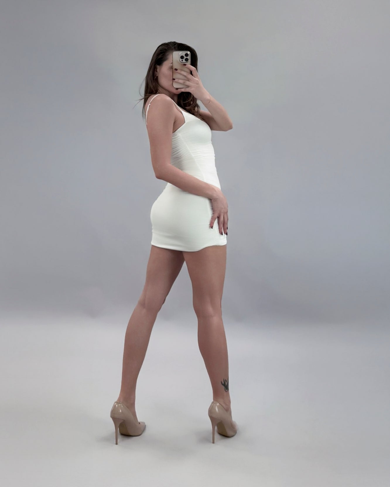 Abito Megan