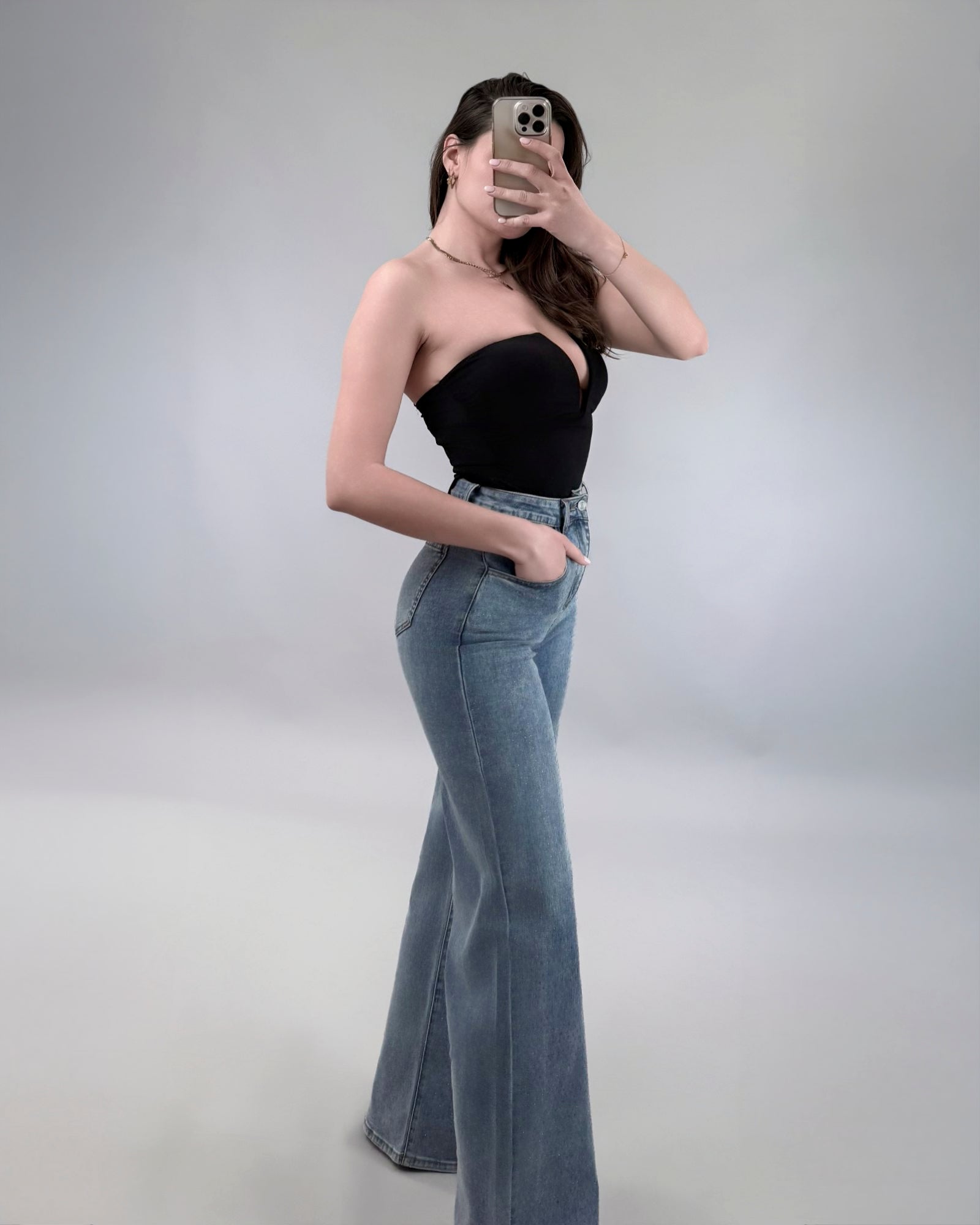 Body Atena