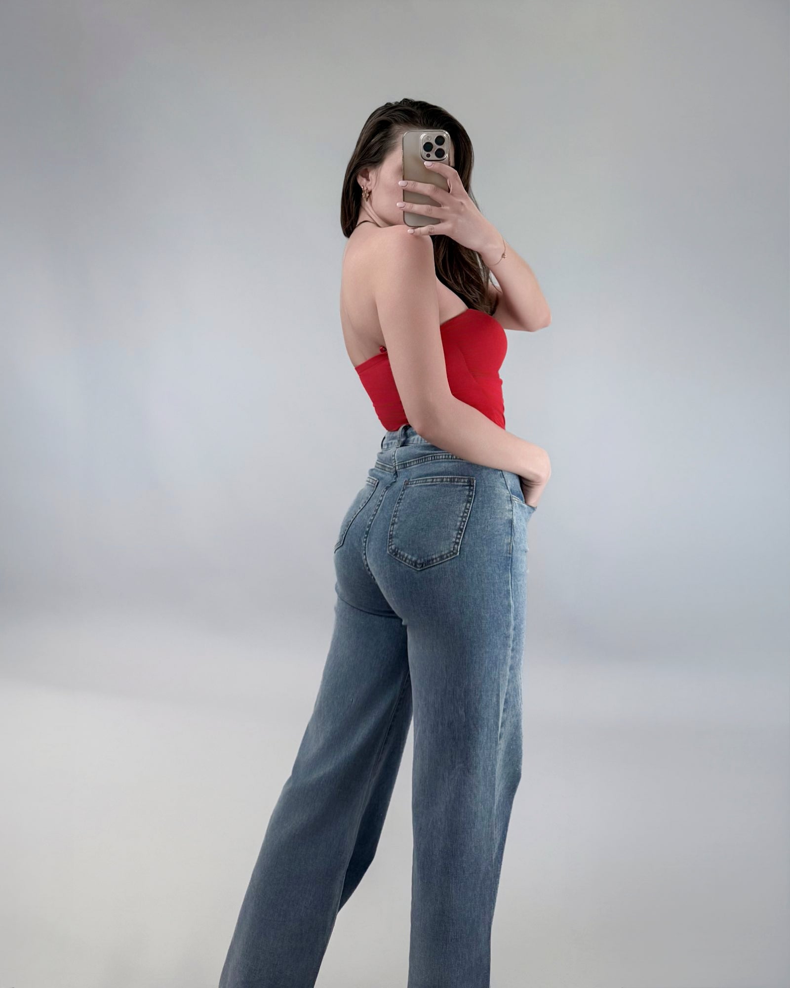 Body Atena
