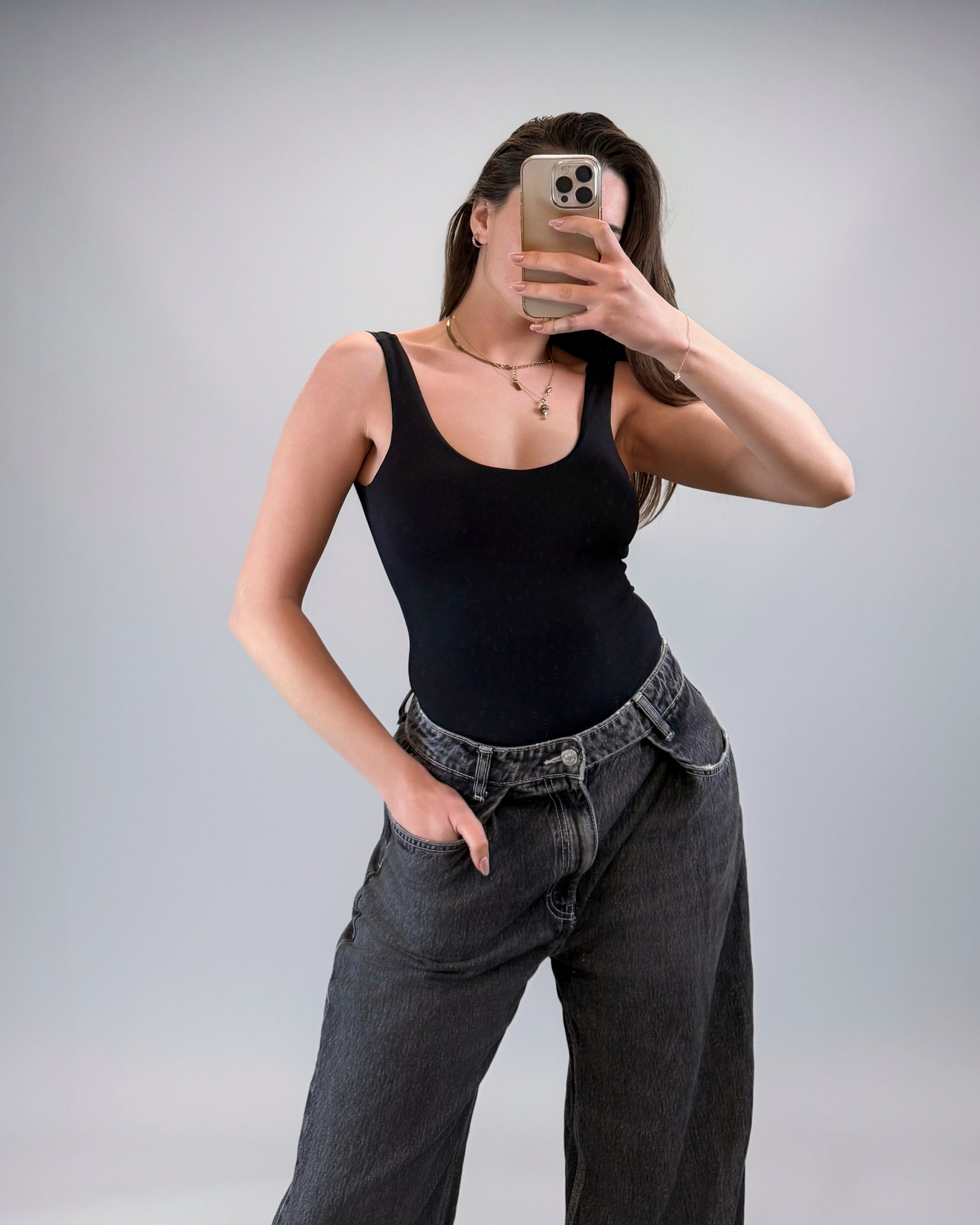 Body Ariana