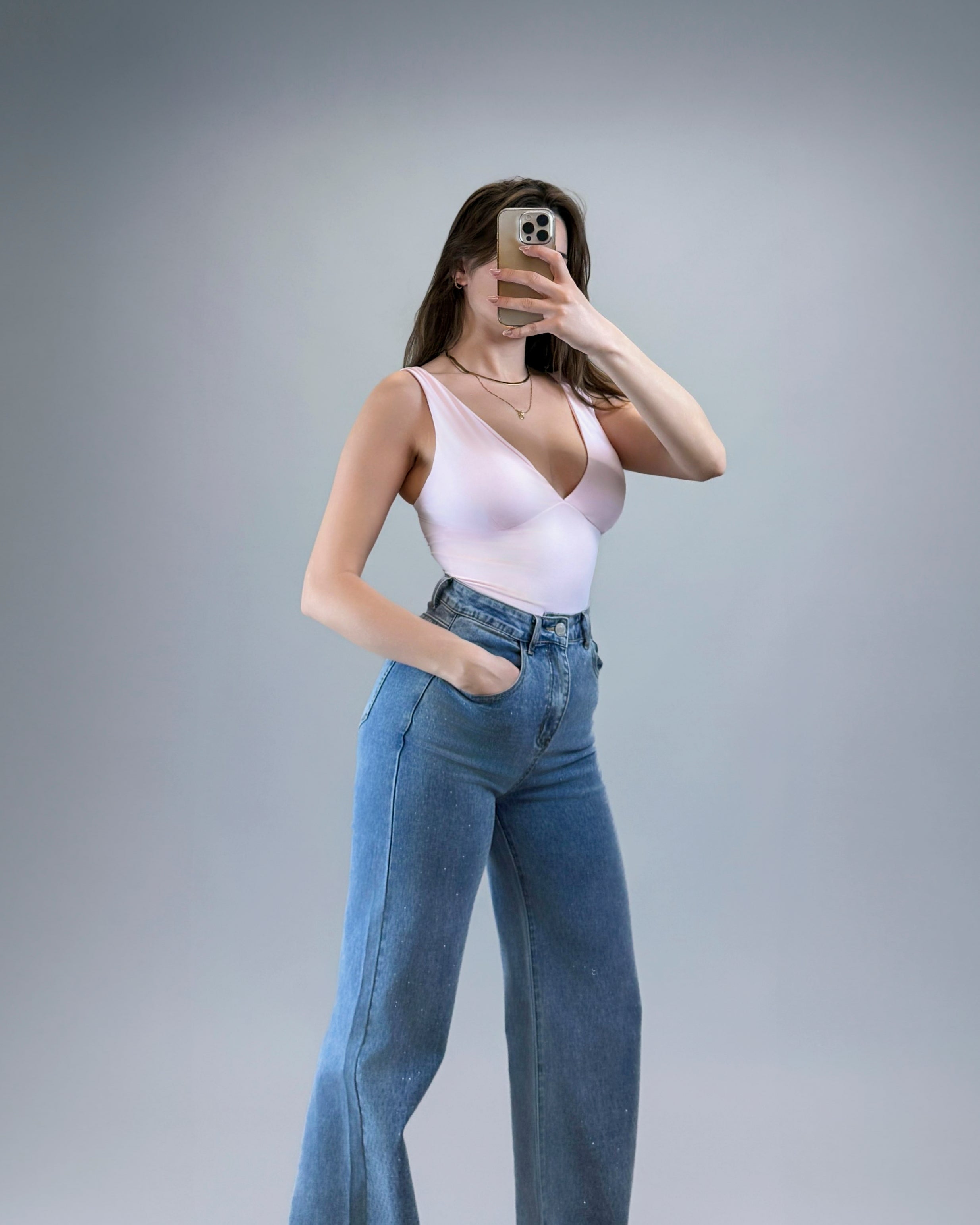 Body Carlotta