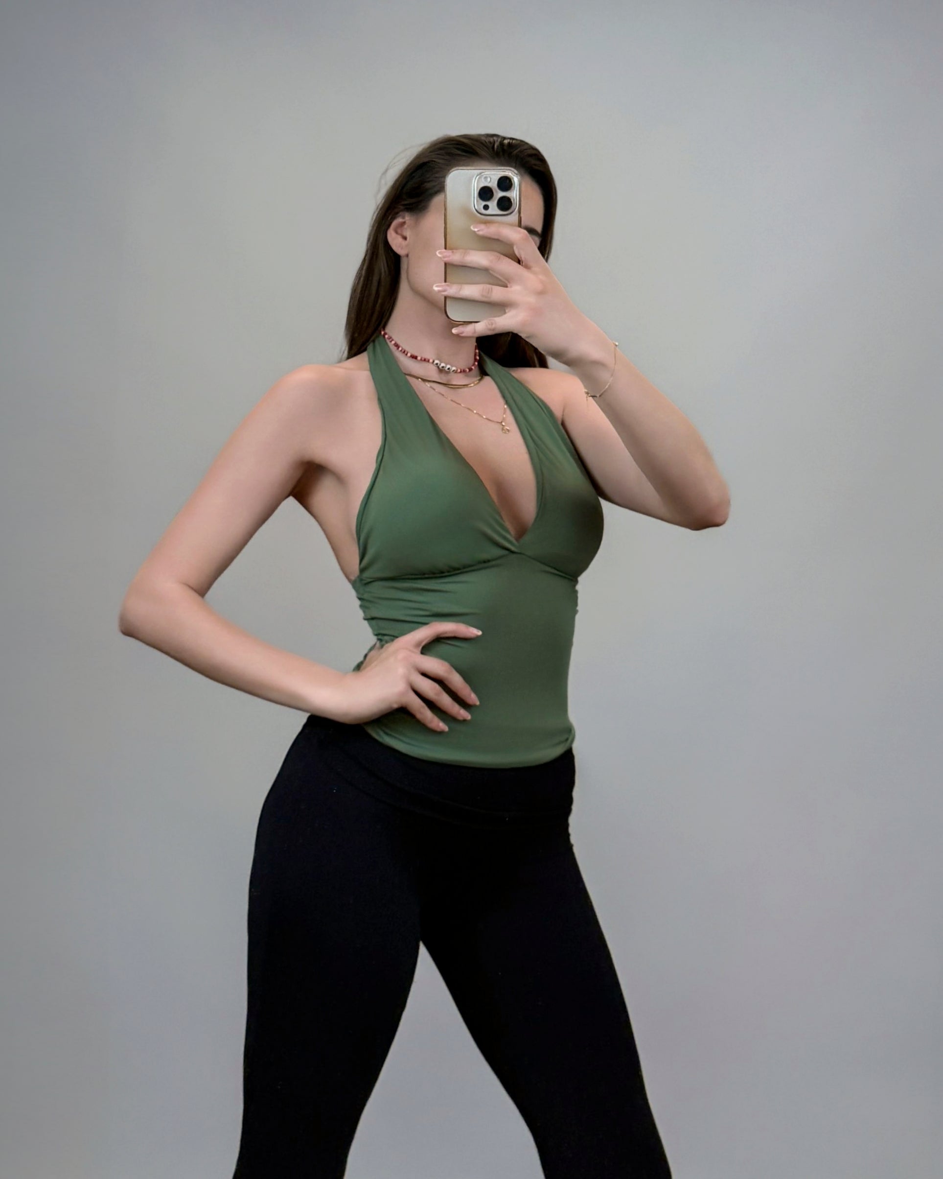 Top Chiara